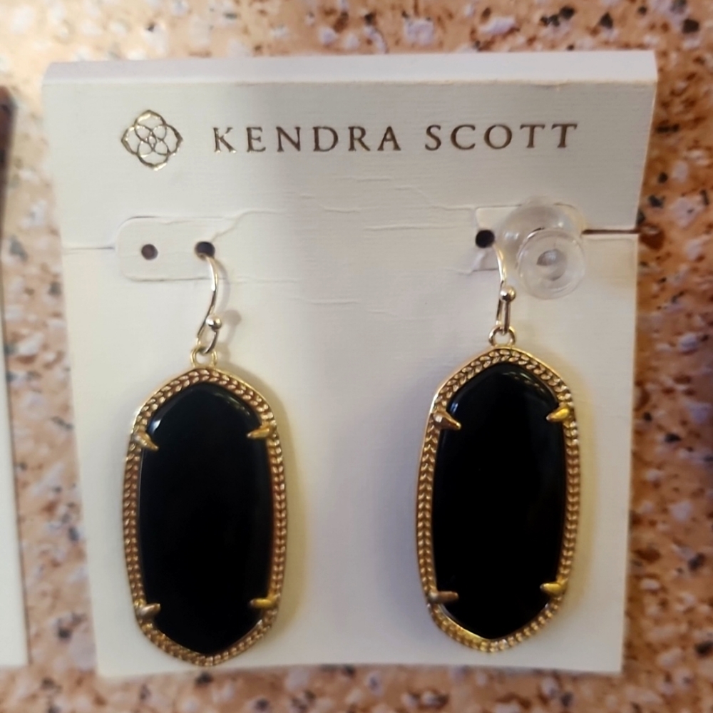 Authentic Kendra Scott earrings